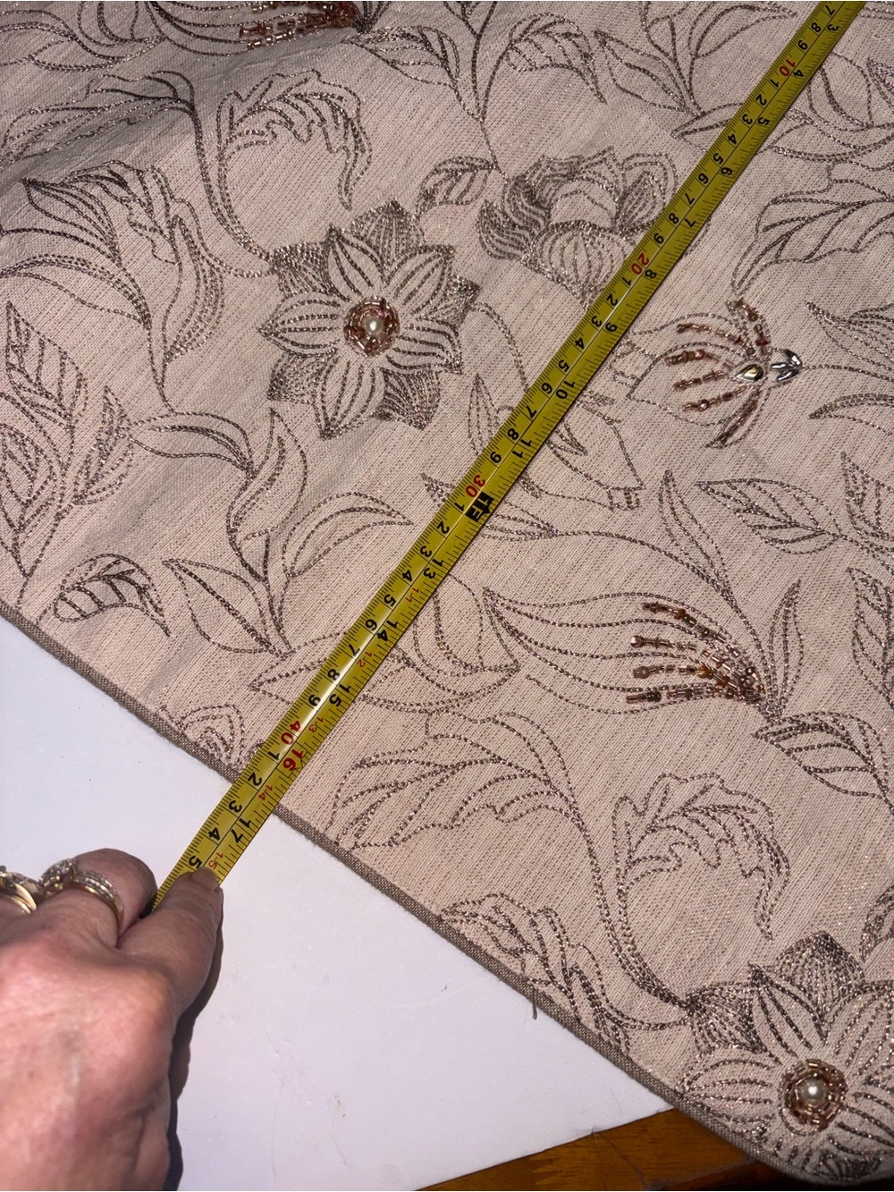 Rachel Zoe intricate botanical embroidery beige background delicate beads - Picture 9 of 10
